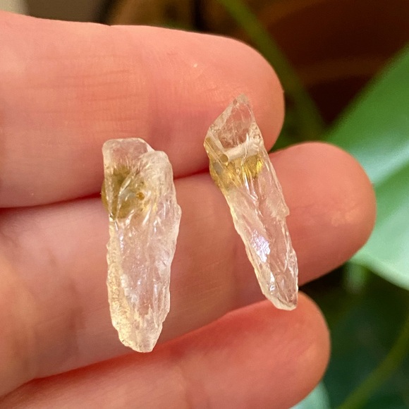 Renegade Craft Fair Jewelry - Beautiful Raw Quartz Everyday Earrings